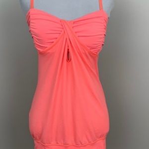 lululemon athletica Tops - Beautiful Lululemon hot but not tank !ππ lululemon athletica Tops - Beautiful Lululemon hot but not tank !ππ